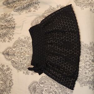 Black lined wrap around skirt